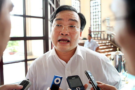 “Chưa có hướng thay thế để từ bỏ điện hạt nhân”
