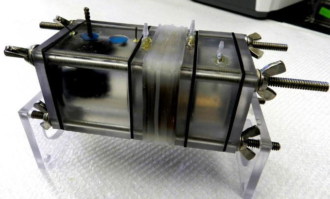 Phát minh máy phát điện bằng nước thải